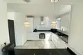 Mieszkanie 3 pokoi 169 m² Dos Hermanas, Hiszpania