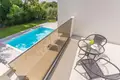 Вилла 4 спальни 230 м² Пореч, Хорватия