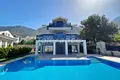 4 bedroom Villa 220 m² Oludeniz, Turkey