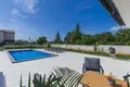 Villa de tres dormitorios 174 m² Galizana, Croacia