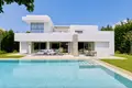 villa de 5 dormitorios 628 m² Estepona, Španjolska