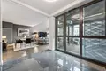 Mieszkanie 3 pokoi 143 m² Warszawa, Polska
