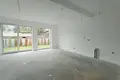 Szeregowiec 5 pokojów 162 m² Plochocin, Polska