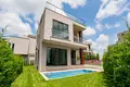 4 bedroom apartment 340 m² Buyukcekmece, Turkey