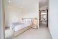 Villa mit 2 Schlafzimmern  Kerobokan Kelod, Indonesien