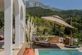 Haus 4 zimmer 354 m² Herceg Novi, Montenegro