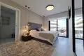 Mieszkanie 2 pokoi 98 m² Torrevieja, Hiszpania