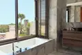 5 bedroom house 600 m² Dos Hermanas, Spain