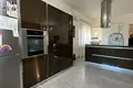 Haus 5 Schlafzimmer 380 m² Demos Agiou Athanasiou, Zypern