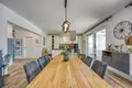 Dom 5 pokojów 250 m² Nova Vas, Chorwacja