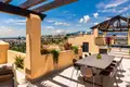 Wohnung 3 Schlafzimmer 185 m² Estepona, Spanien