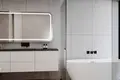 Mieszkanie 2 pokoi 99 m² Rawai, Tajlandia