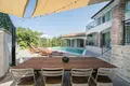 4-Schlafzimmer-Villa 253 m² Poreč, Kroatien