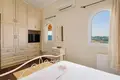4-Schlafzimmer-Villa 240 m² Souleika, Griechenland