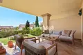 Mieszkanie 2 pokoi 104 m² San Pedro Alcantara, Hiszpania