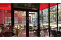 Propriété commerciale 84 m² à Tirana, Albanie