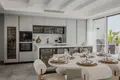 Mieszkanie 4 pokoi 238 m² Marbella, Hiszpania