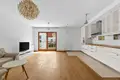 4 room apartment 129 m² in Warsaw, Poland