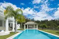 5 bedroom villa 1 372 m² Benahavis, Spain