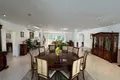 5 bedroom house 400 m² Artola, Spain