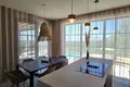 Villa de 2 dormitorios 198 m² Umag, Croacia