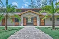 Ferienhaus 35 143 m² Regiao Imediata de Campinas, Brasilien