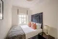 2 bedroom apartment 76 m² in London, United Kingdom