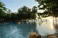 Piso independiente 3 habitaciones 132 m² Na Kluea, Tailandia
