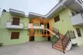 Mieszkanie 2 pokoi 75 m² w Bashkia Durres, Albania