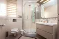 6 bedroom house 280 m² Nin, Croatia