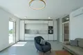 Mieszkanie 2 pokoi 75 m² w Becici, Czarnogóra