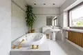 Квартира 346 м² Познань, Польша