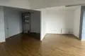 Büro 2 zimmer 135 m² in Tiflis, Georgien