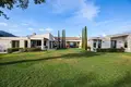 5 bedroom villa 450 m² in France, France