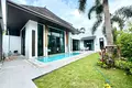 Villa mit 2 Schlafzimmern 175 m² Choeng Thale, Thailand