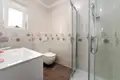 Villa 2 chambres 242 m² Kadumi, Croatie