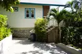 Дом 3 спальни 88 м² West Bay, Гондурас