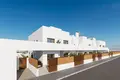 Квартира 2 комнаты 65 м² Лос-Алькасарес, Испания
