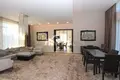 Дом 4 комнаты 440 м² в Юрмале, Латвия