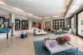 Haus 8 Schlafzimmer 1 069 m² Dos Hermanas, Spanien
