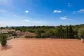 Haus 5 Schlafzimmer 460 m² Dos Hermanas, Spanien