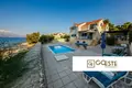 Дом 4 комнаты  Opcina Dezanovac, Хорватия