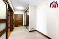 Mieszkanie 2 pokoi 80 m² Mińsk, Białoruś