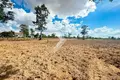 Земельные участки 8 478 м² Prasat Bakong, Камбоджа