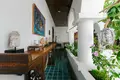villa de 5 chambres 1 400 m² Karon, Thaïlande