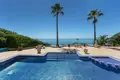 5 bedroom house 486 m² Artola, Spain