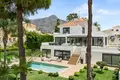 4 bedroom house 413 m² San Pedro Alcantara, Spain
