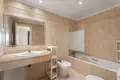 Mieszkanie 3 pokoi 133 m² Ricmar, Hiszpania