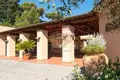 Propiedad comercial 2 000 m² en Grosseto, Italia