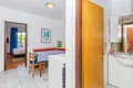 Hotel 210 m² Omisalj, Kroatien